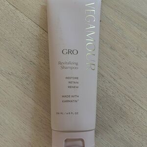 Vegamour GRO Revitalizing Shampoo